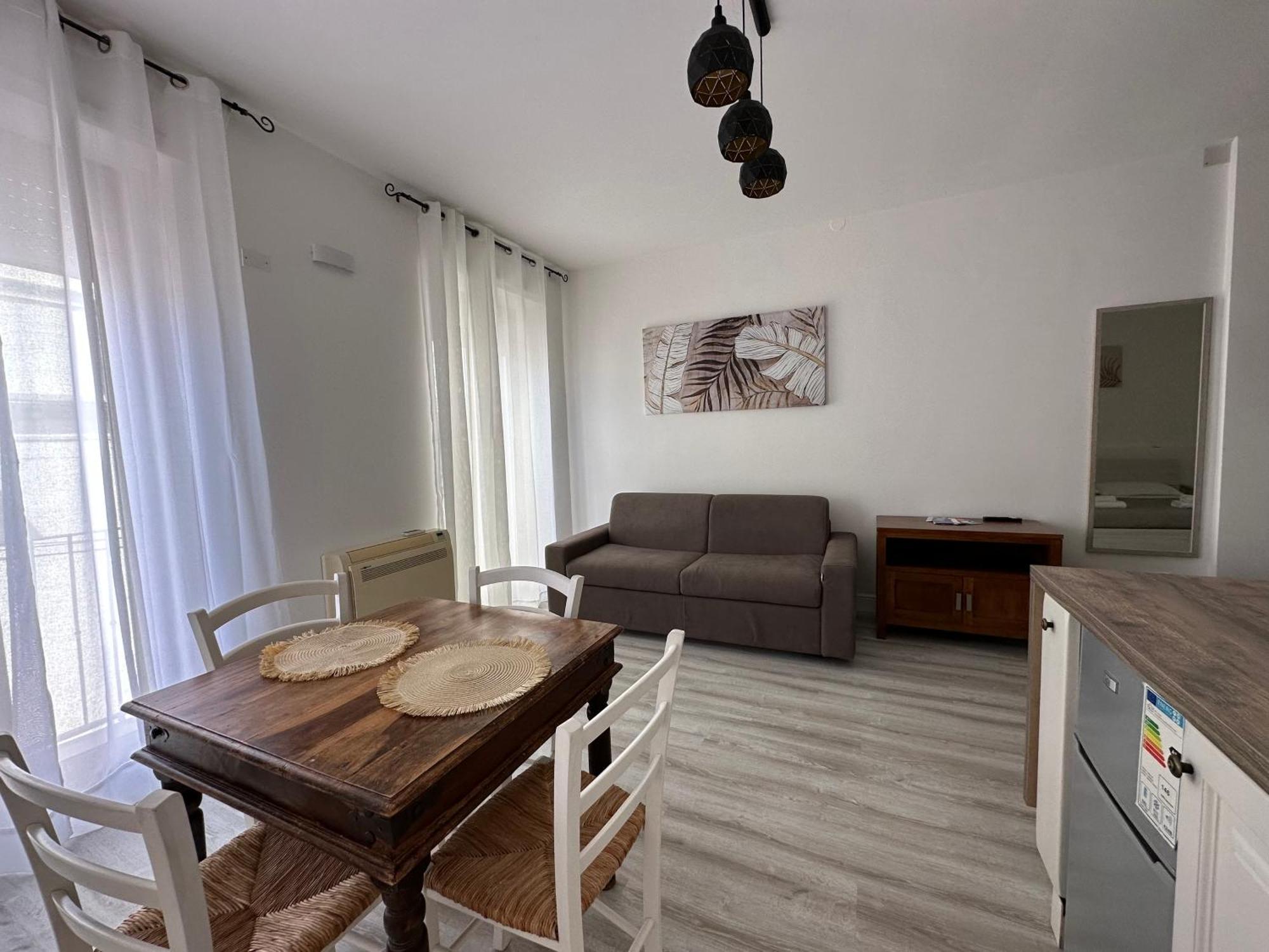 Cagliariparadiseapartment It Marina Ngoại thất bức ảnh